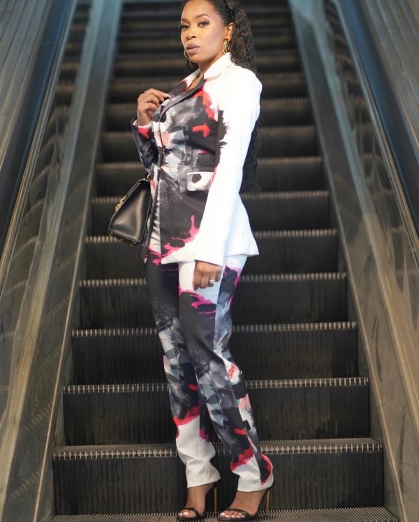 Traje estampado - Imagen 2